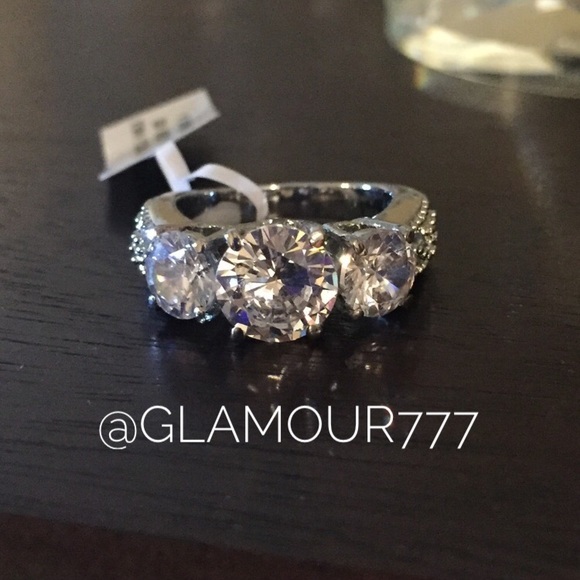 AAA CZ Stainless Steel Ring. Size 5 - Picture 2 of 7